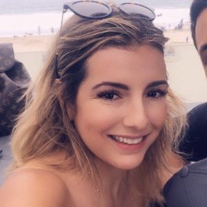 Meet your Posher, Janely